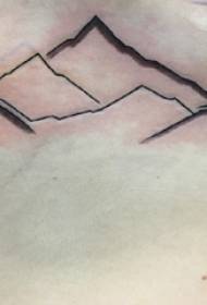 ragazze sotto il petto tatuaggio ragazze petto nero tatuaggio foto di montagna