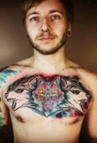 foto di tatuaggi sul petto di ragazzi maschi