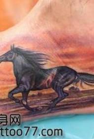 muundo mbadala wa tattoo ya farasi wa mguu