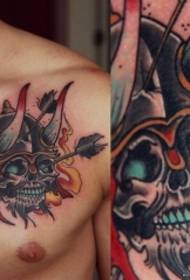 torace fantasma guerriero modello scuola tatuaggio europeo e americano