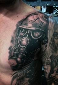 máscara de gás preto incrível no peito e relógio tatuagem padrão