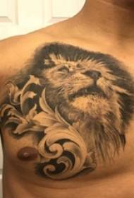 foto tatuaggio testa di leone petto maschile foto tatuaggio testa di leone