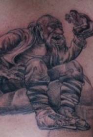 brusta nigra viro portretita tatuaje