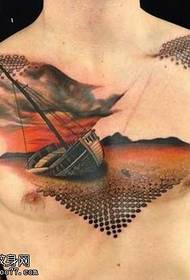 Узорак тетоваже прсног брода