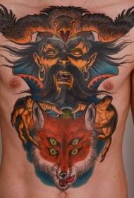 diavolo diabolico colorato sul petto e sull'addome con motivo del tatuaggio del corvo della volpe
