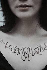 djevojke na prsima kreativne slike engleskog tetovaža