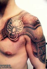 Mažojo liūto šarvo tatuiruotės modelis