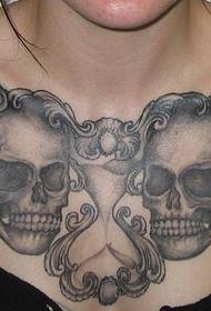 ženka puna hrabre crno sive slike tetovaže lubanje
