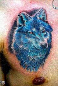 胸部蓝狼纹身图案