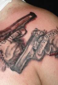 τύπος τατουάζ του πιστόλι ώμου