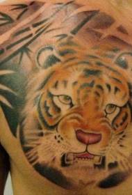 modello tatuaggio realistico petto di tigre e foresta di bambù