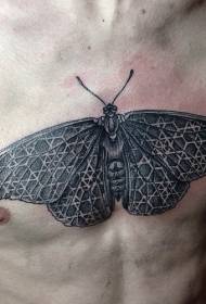мужская грудь черный серый мотылек тату