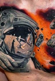 Ай үлгү боюнча көкүрөк реалдуу астронавт аял тату