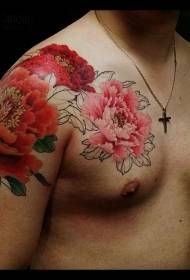 ຮູບແບບ tattoo peony ສີແດງທີ່ແທ້ຈິງຂອງບ່າ