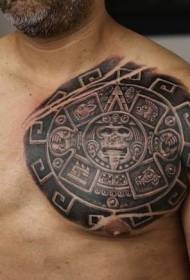 realistische Farbe Maya Kalender Brust Tattoo Muster