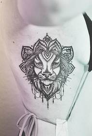 beauty chest totem personality lion totem tattoo