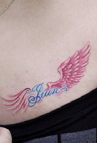 Brustfarbe Flügel Tattoo Bilder