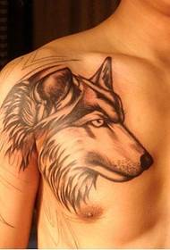 wolf ຫນ້າເອິກຂວາຮູບຮູບ tattoo