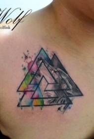 prsni koš značilni akvarelni slog geometrijski simbol tatoo vzorec