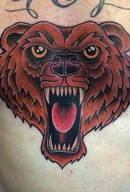 mannelijke voorkant vol boze beer tattoo patroon
