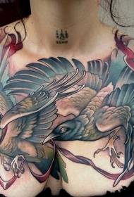 гърдите ярка врана с модел на татуировка с панделка