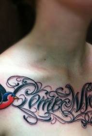 simpatico rondine e corpo a fiori modello di tatuaggio sul petto con lettera inglese