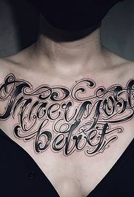 bryst blomsterkropp Engelsk tatoveringsmønster er veldig fasjonabelt