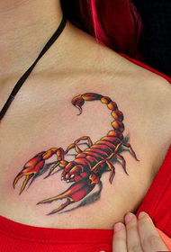 ແມ່ຍິງຫນ້າເອິກ 3D scorpion tattoo