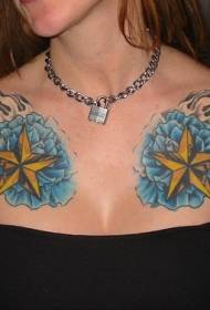 zelta zvaigznes un ziedu krūšu tetovējuma raksts