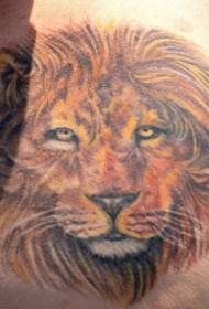grudni lav u boji tetovaža uzorak