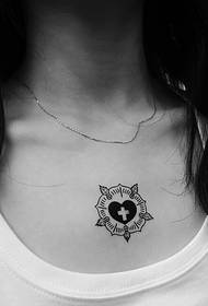 breskvasto srce križ tetovaža uzorak