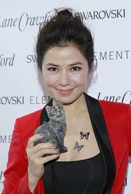Tatuaggio farfalla petto Zhong Chuhong Dafangxiu