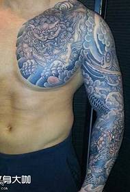 muundo wa tatoo simba wa nusu- 胛