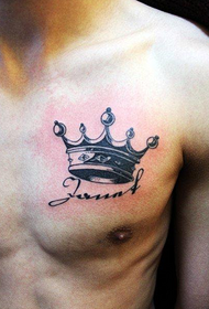 Petto maschile Moda Good Crown Tattoo Picture 54211-Petto femminile piccolo modello di tatuaggio stile fresco Daquan