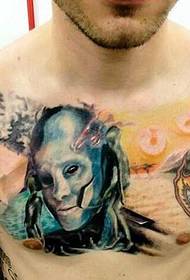 patrón de tatuaje de robot azul en el pecho