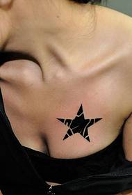 pentagram tattoo tattoo op de rand van de melk