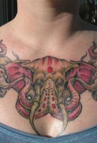 Satriecošs tetovējums ar ziloņu krūtīm