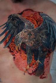 iphethini le-ukhozi tattoo liphunyukile emlilweni wesifuba