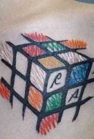 Brust Rubik's Tattoo Muster