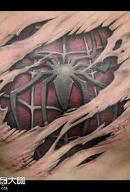 bröst spindel tatuering mönster