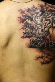 klasszikus kiterjesztett fa tetoválás minta