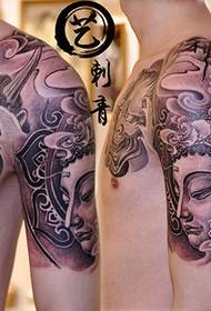 Brust klassischen Prajna Tattoo