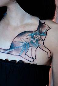 tatuaje de gato de bambú creativo de peito