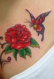 груди ніжні троянди татуювання картина малюнок