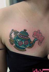 izithombe zomlingo we-teapot chest tattoo