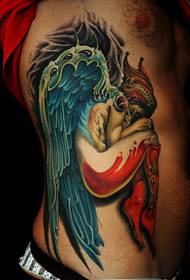 Tetovaža anđela na prsima i trbuhu u evropskom stilu