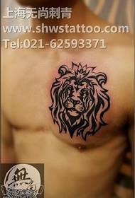 klasyczny wzór tatuażu lwa