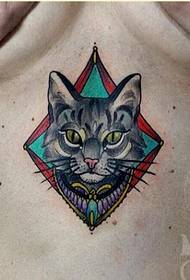 skaists krūtīs skaists kaķu tetovējuma raksts, lai baudītu attēlu