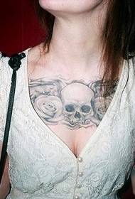 craniu bellezza craniu tatuaggio totem