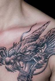 muški prsa prestiž tiranski fascinantna tetovaža